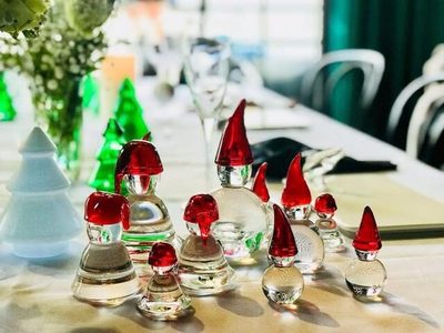 挪威海產攜手老牌水晶品牌，在滬首辦可持續餐桌藝術文化活動，共話商業創新與責任